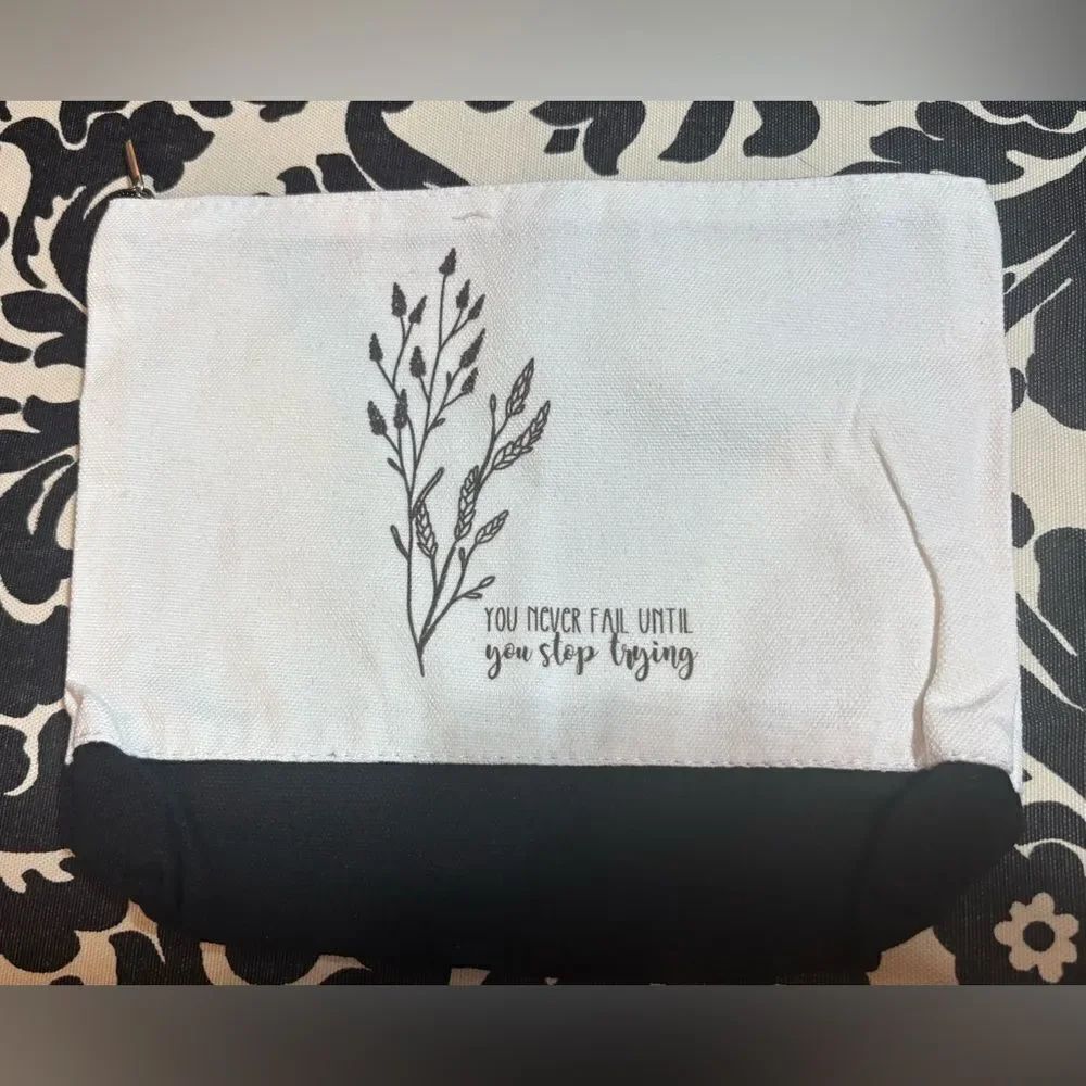 New! Inspirational Gifts for Women Make up Bags Cosmetic …